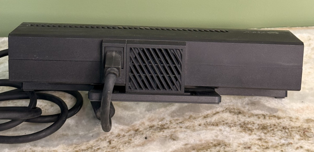 Microsoft Xbox One Kinect Sensor V2 Model 1520 Motion Camera Black TESTED