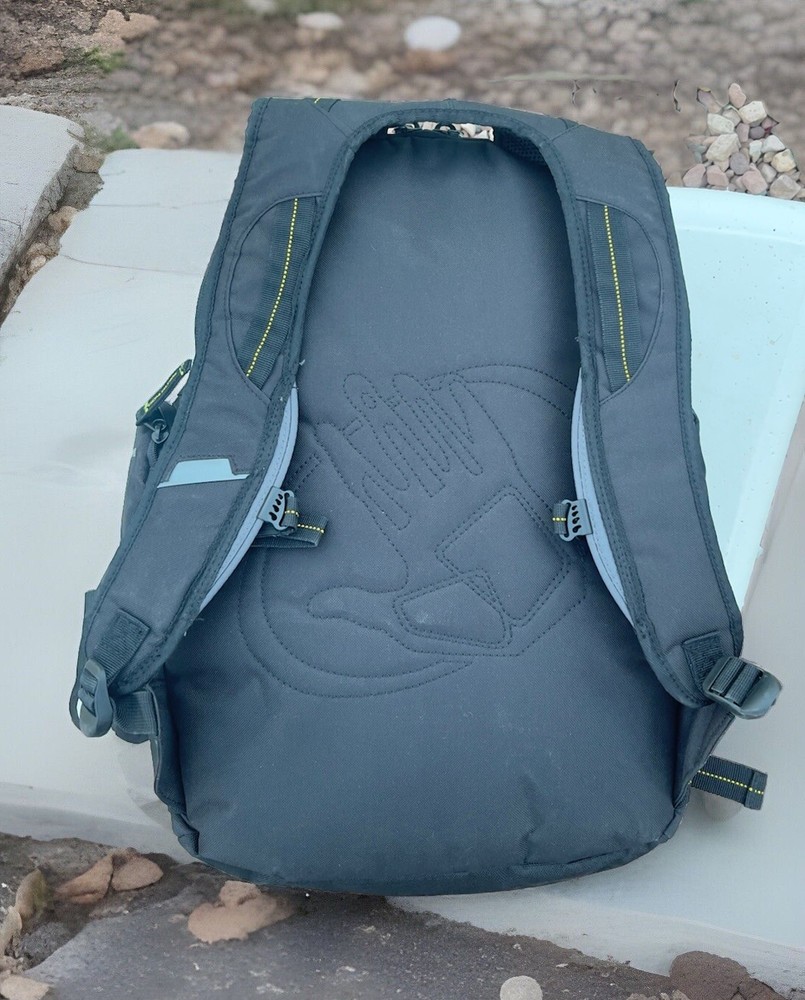 Large Body Glove Skateboard Threshold Backpack