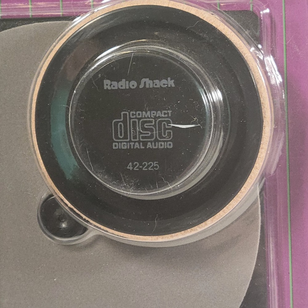 Radio Shack CD Cleaning Kit New Sealed
