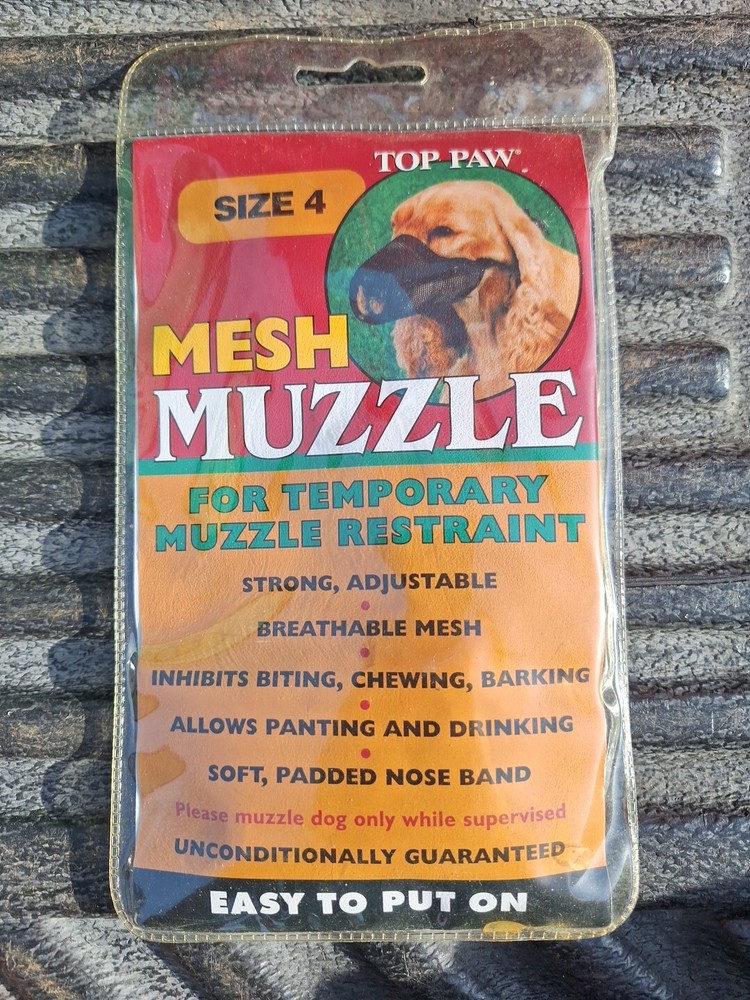 Adjustable Mesh Muzzle, Medium Size 4 (24-48 lbs.) Top Paw