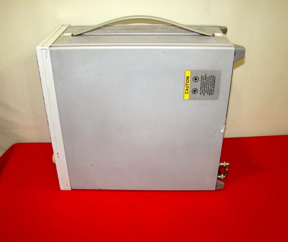 HP Hewlett Packard 8753E 30 kHz to 3 GHz Vector Network Analyzer FOR PARTS pict