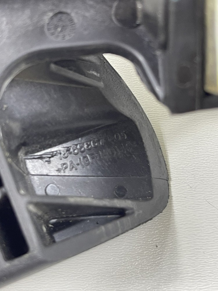 Genuine Freightliner Cascadia Interior Side Door Handle Assembly OEM