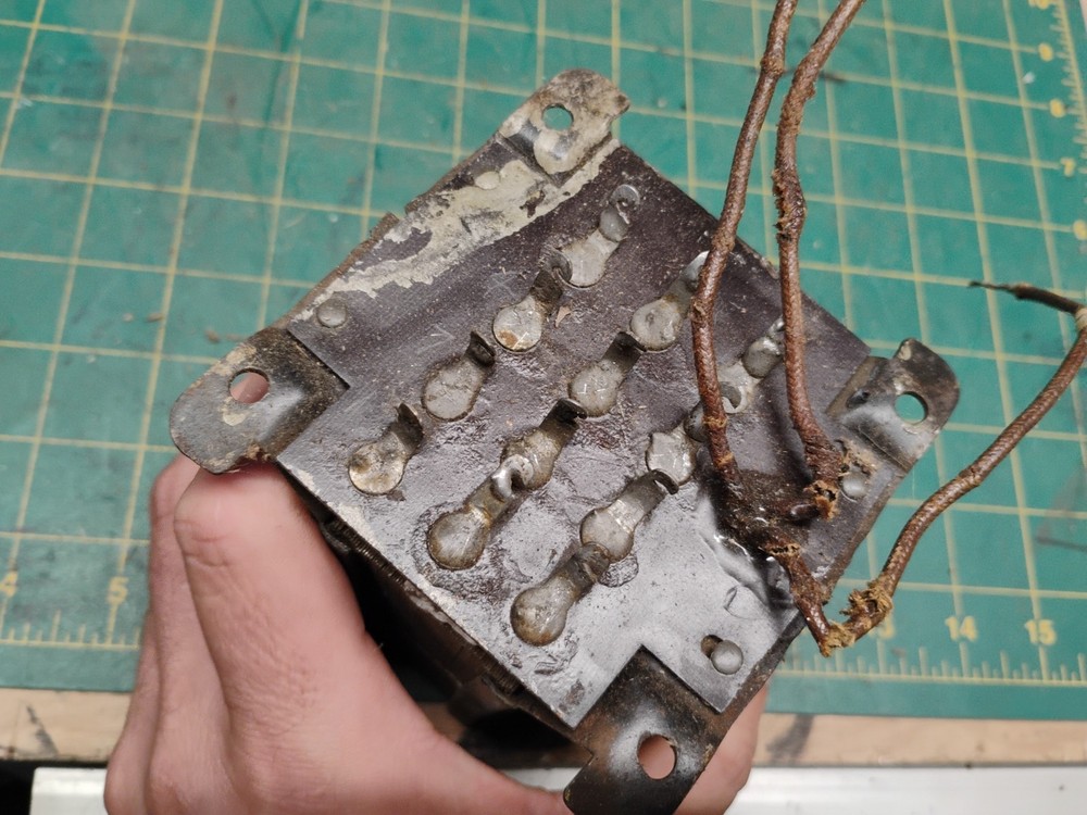Unknown Old Radio Transformer,