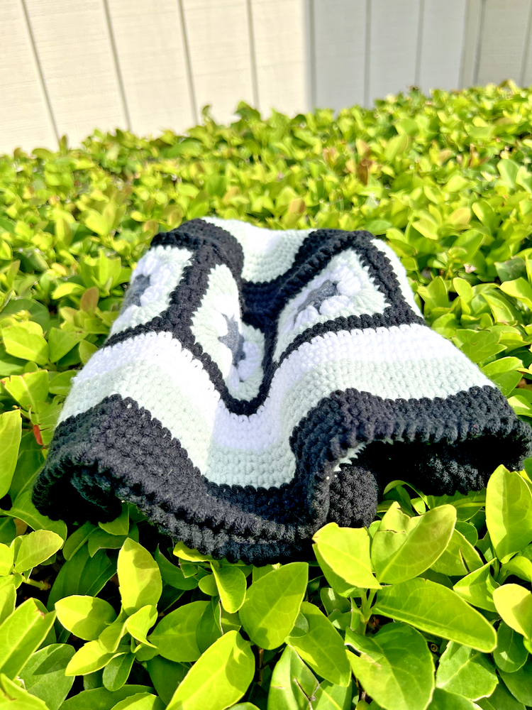 handmade knitted unisex bucket hat - reversible