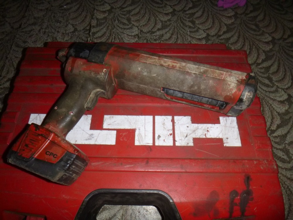 Hilti 3500-A Adhesive Gun
