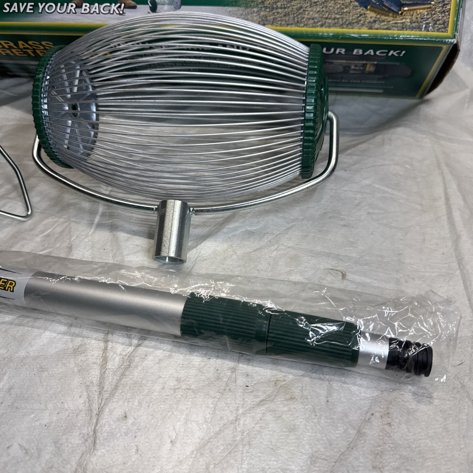 Caldwell Brass Retriever Collapsible Design and Basket Separator 125789 New Open