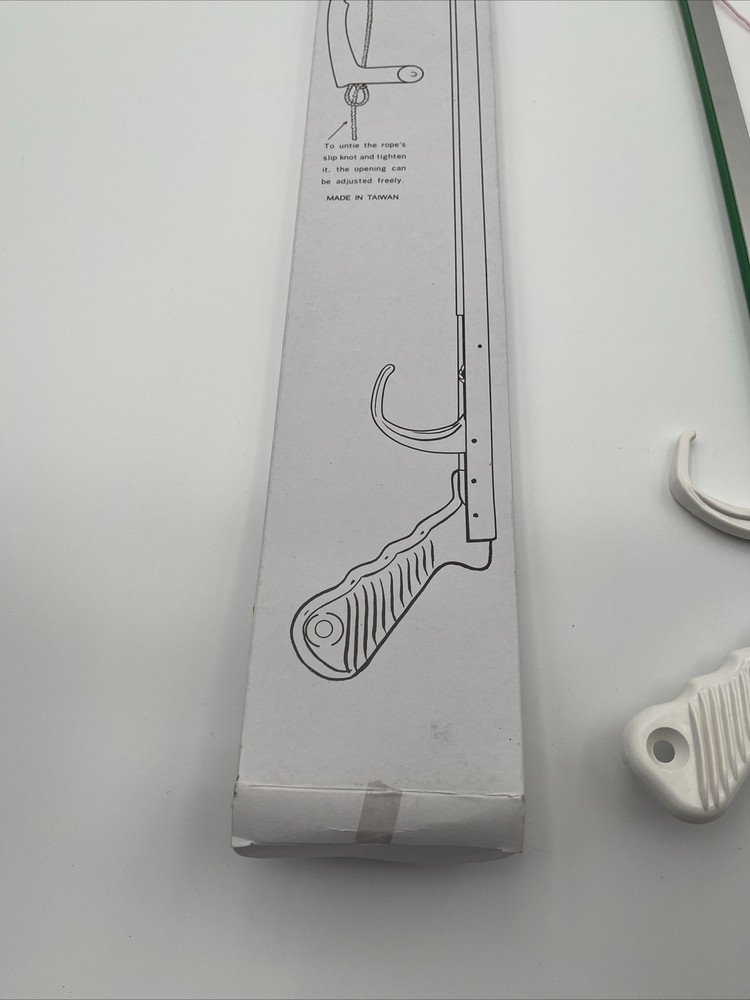 Lightweight Grabber - Trash Pickup Tool