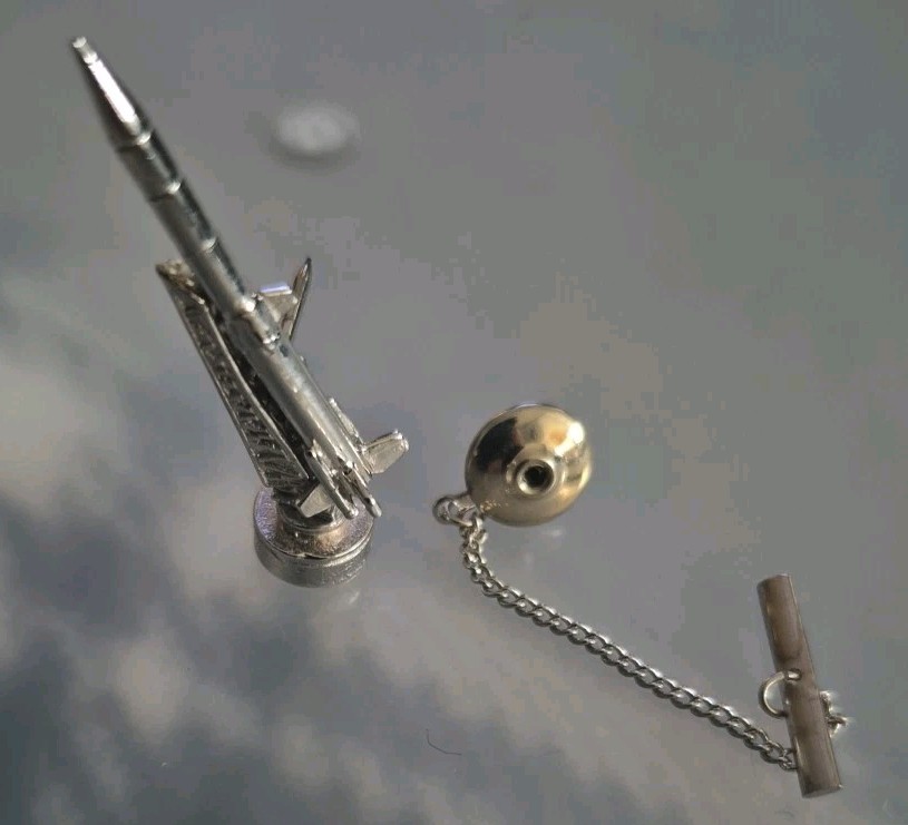 Launch Tie Pin