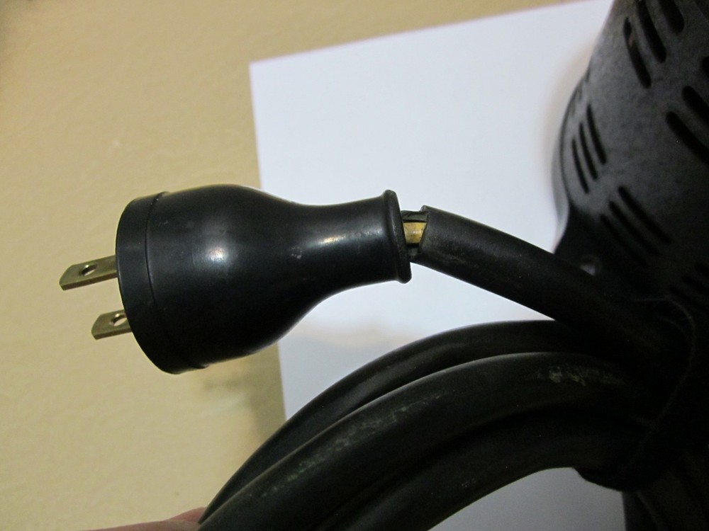 Herald Electronics T-47A Variable Voltage Regulator/Transformer