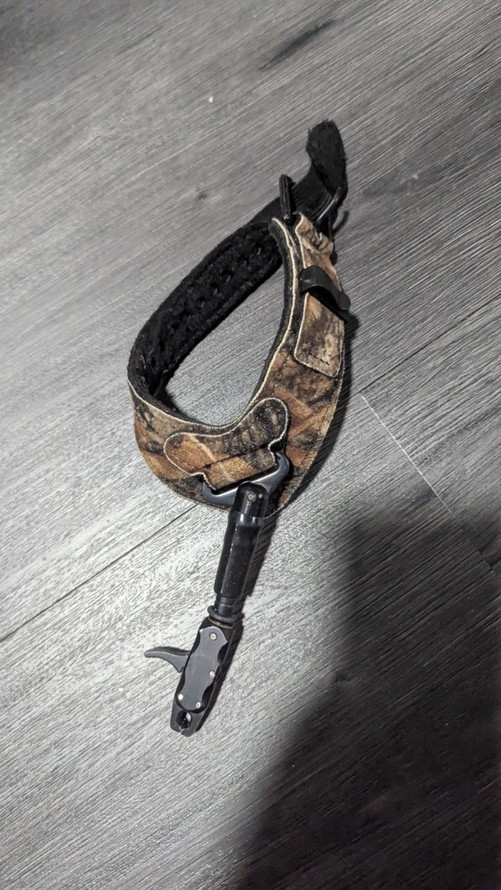 TrueFire Hardcore Buckle Foldback - HDBF, Camo