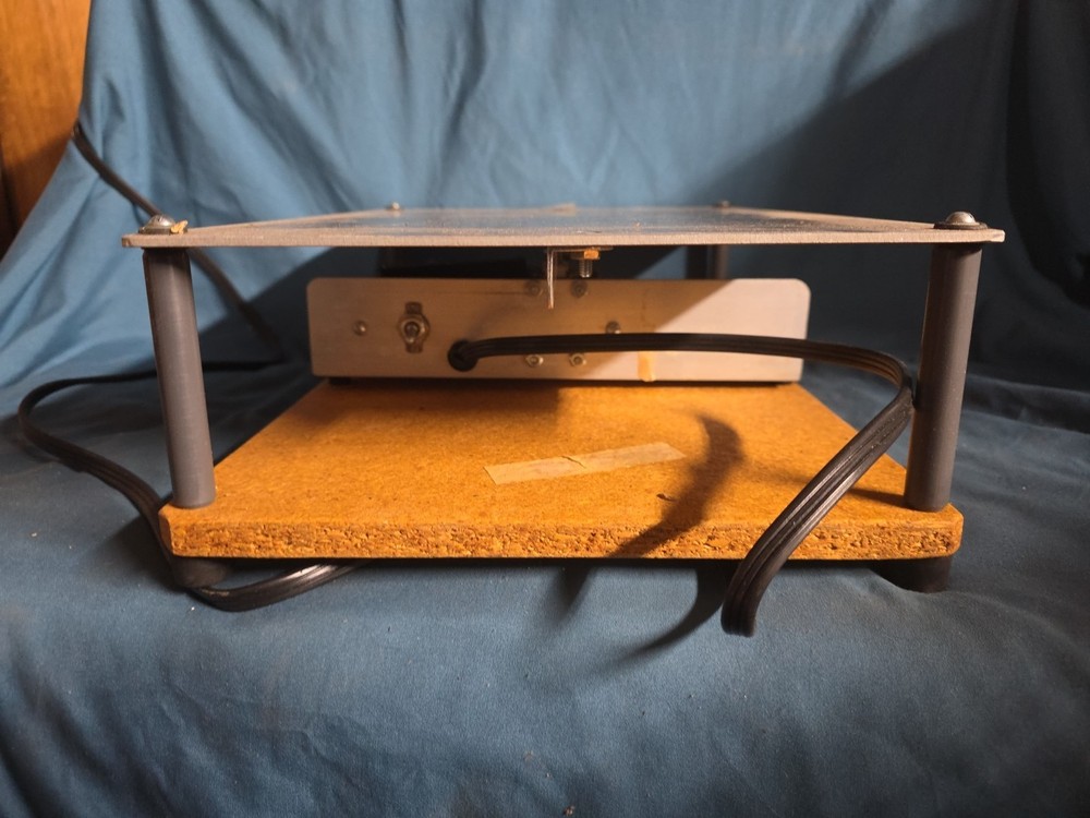 Ehrlich Vibrating Tabletop Table, 1985 Morris &Lee