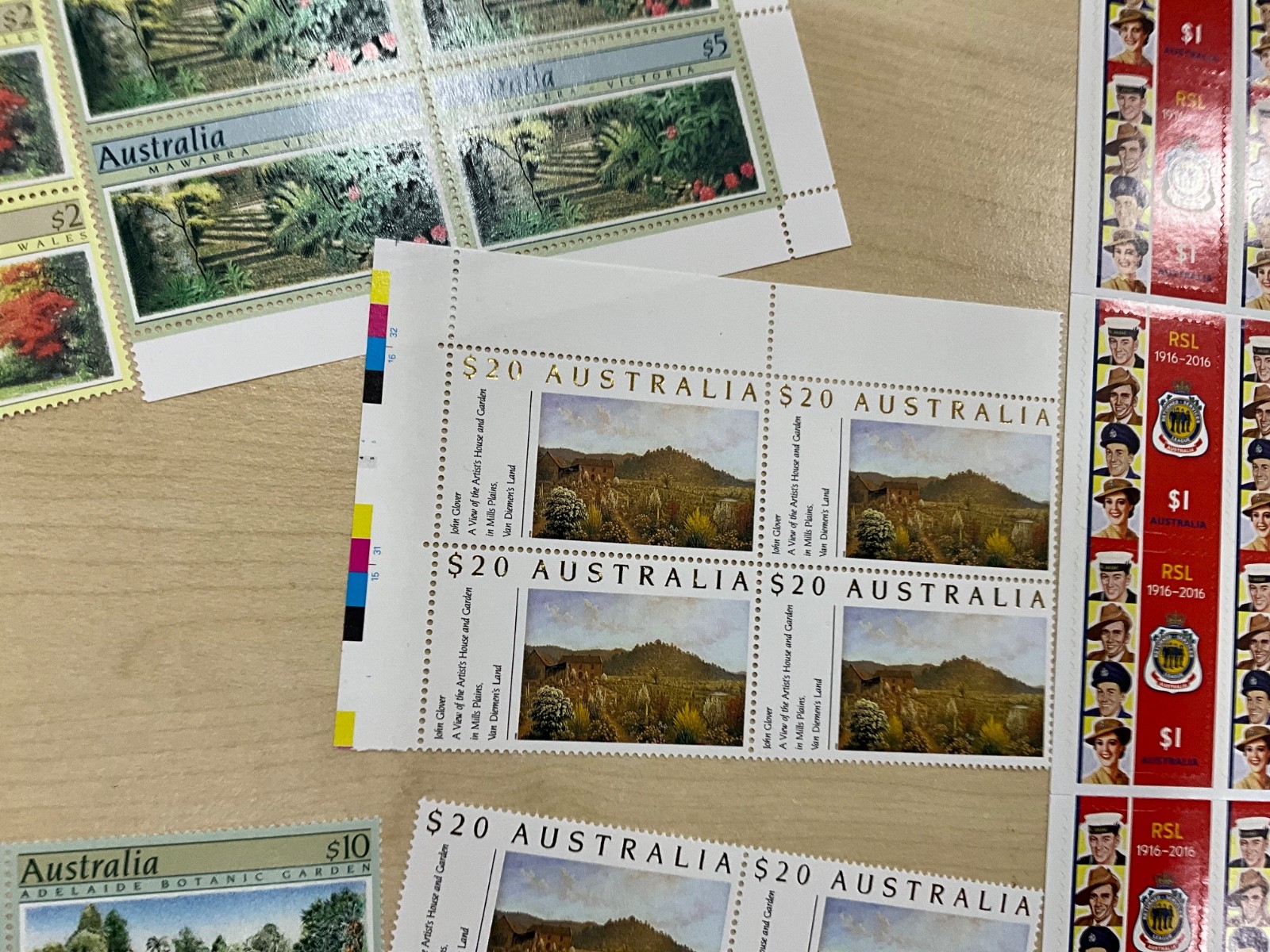 Australia stamps MNH modern Full Gum Face Value $1000+ xx132