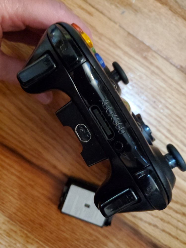 XBox X Box 360 controller PARTS needs new battery pack READ