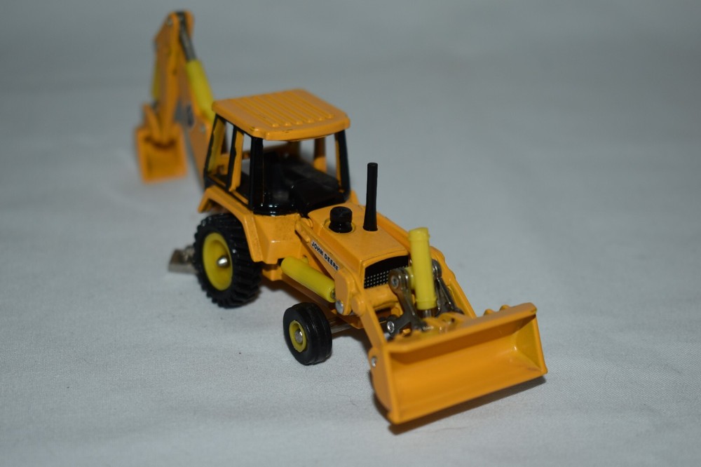 Ertl 1:64 John Deere Backhoe Loader Yellow