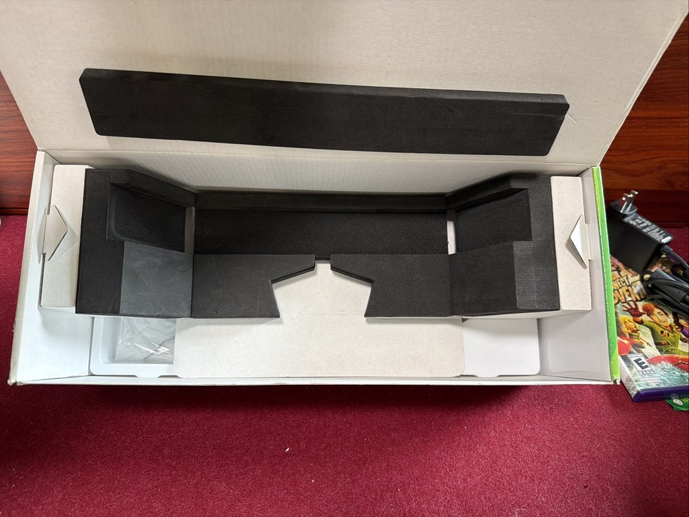 Microsoft, Xbox 360 Kinect Sensor, 1414, W/ Kinect Adventures, CIB, All untested