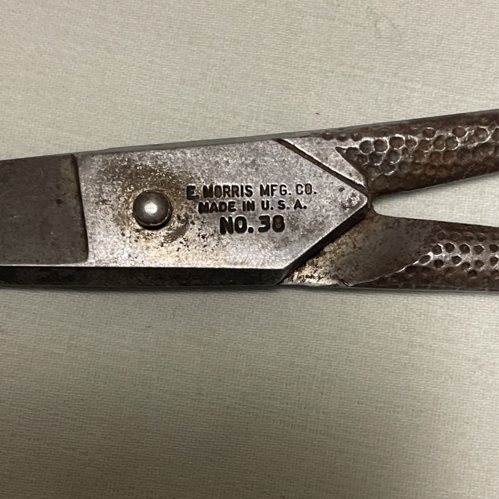 1 Red Imp, Morris Scissors
