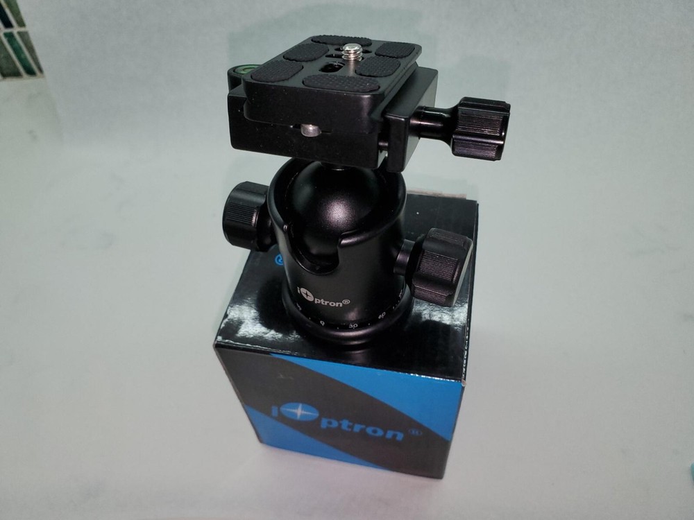iOptron SkyGuider Pro Camera Mount. Never used.