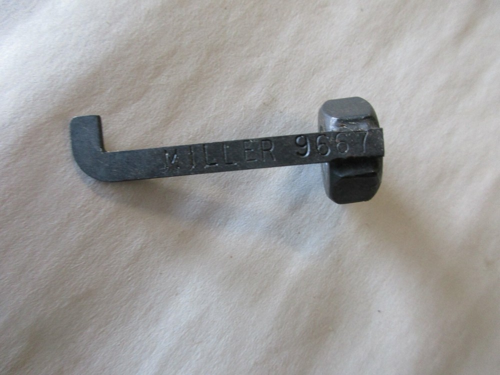 MILLER TOOL 9667 SEAL REMOVER TOOL