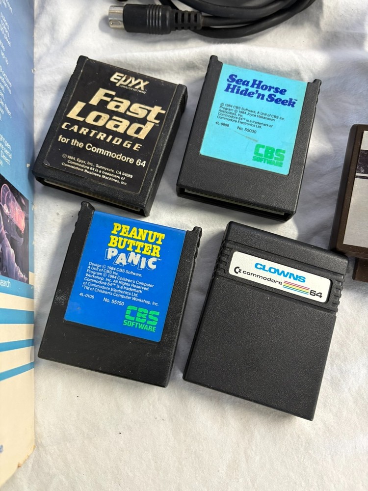 Original Commodore 64 Computer with Box, GAMES AND EXTRAS!! UNTESTED AS-IS