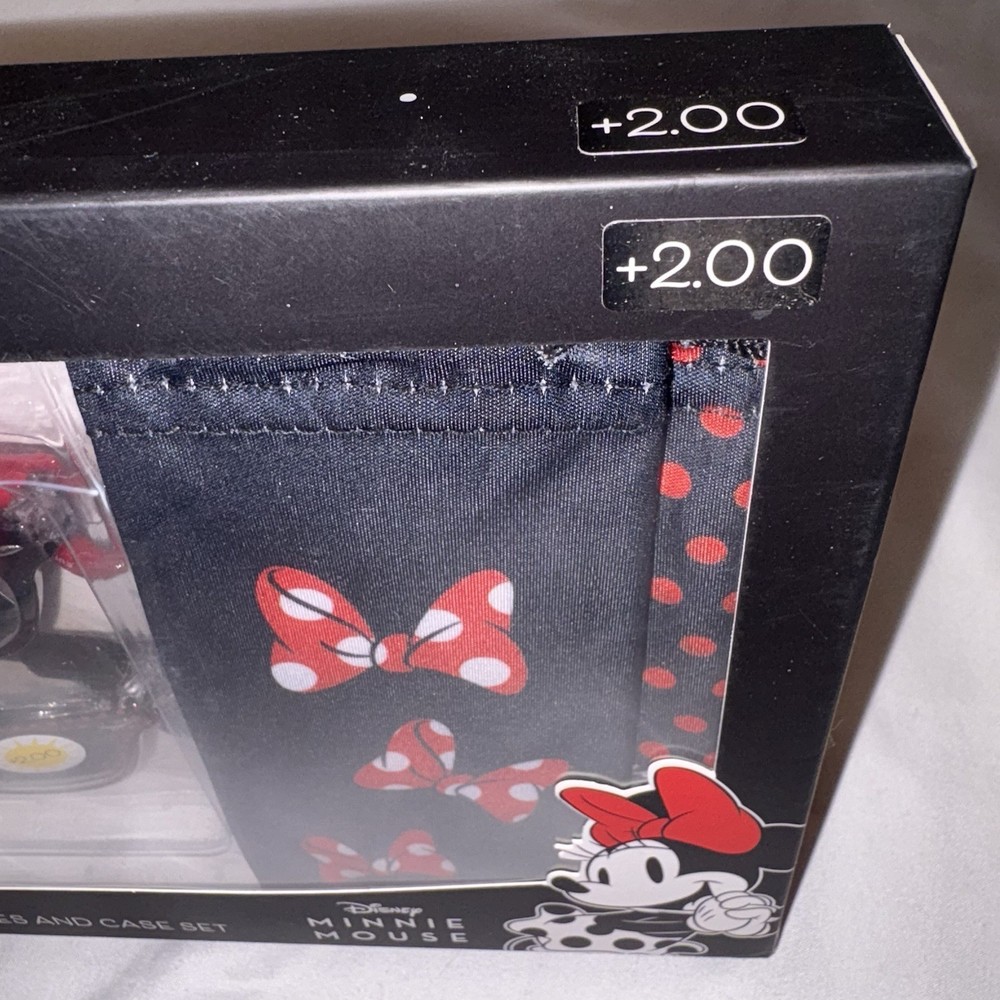 Disney Minnie Mouse Set 1 Reader, 1 Sun Reader, 2 Microfiber Cases +2.00 SEALED