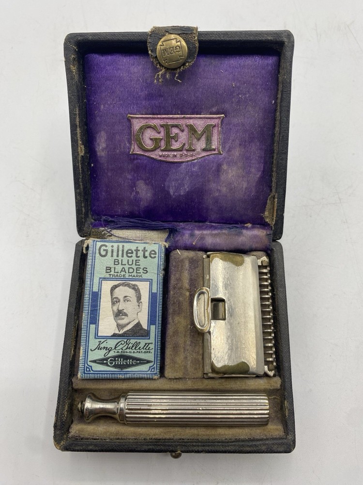 Vintage GEM Razor