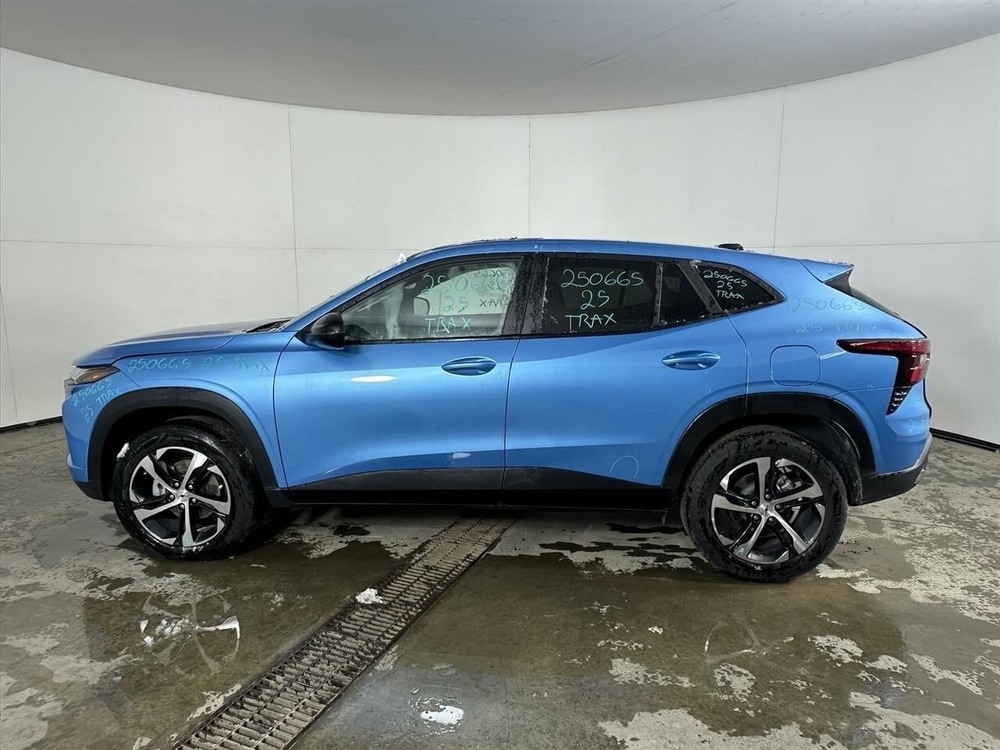 Camera/Projector Camera Front Fits 21-25 TRAILBLAZER 2802573