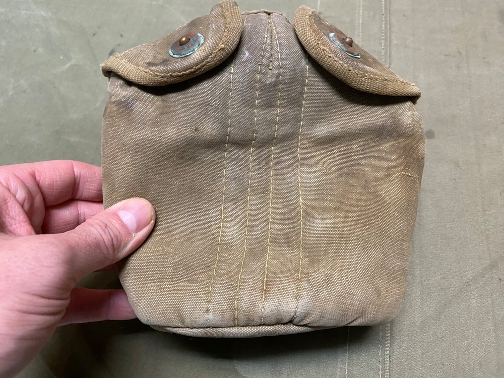 ORIGINAL WWII US ARMY M1942 MOUNTED CANTEEN COVER-OD#3, BRITISH MADE