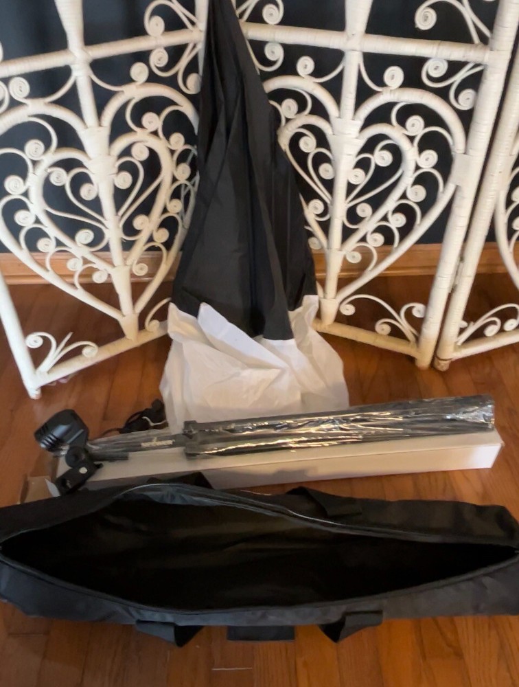 Neewer Soft Box Lantern 360* / 90cm Light Diffuser/ One step Quick Release