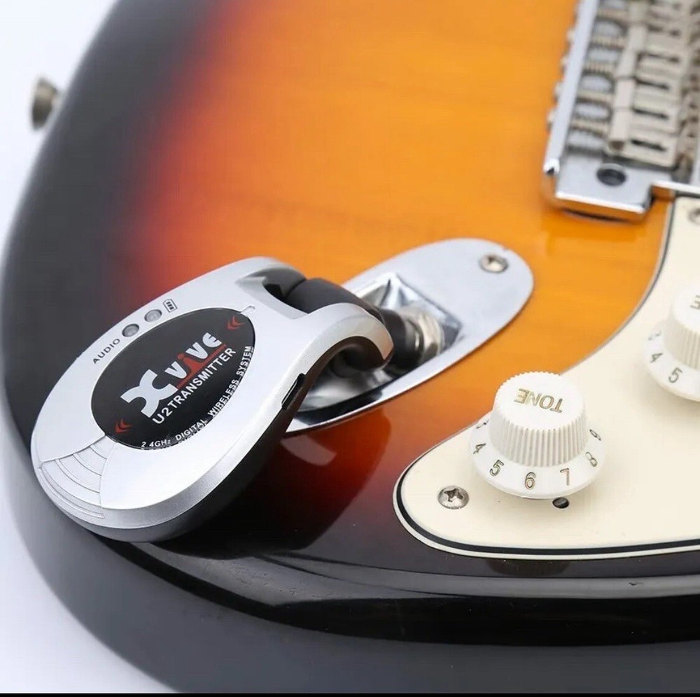 Xvive U2 Wireless System for Electric Guitars - Silver