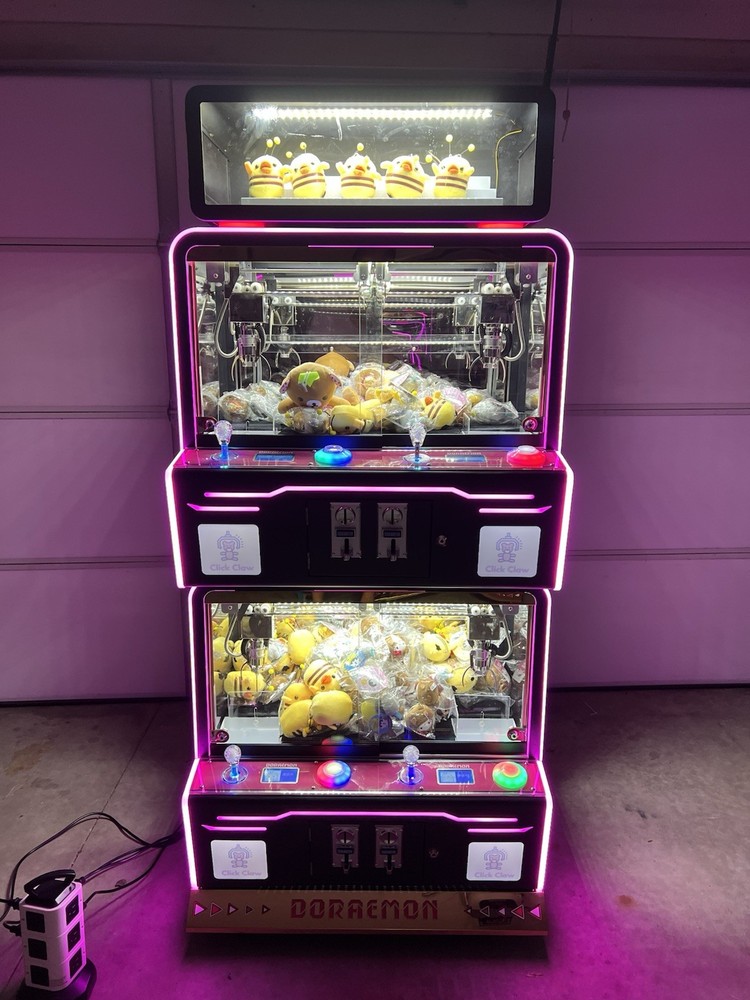 Claw Machine 4 Individual Claws