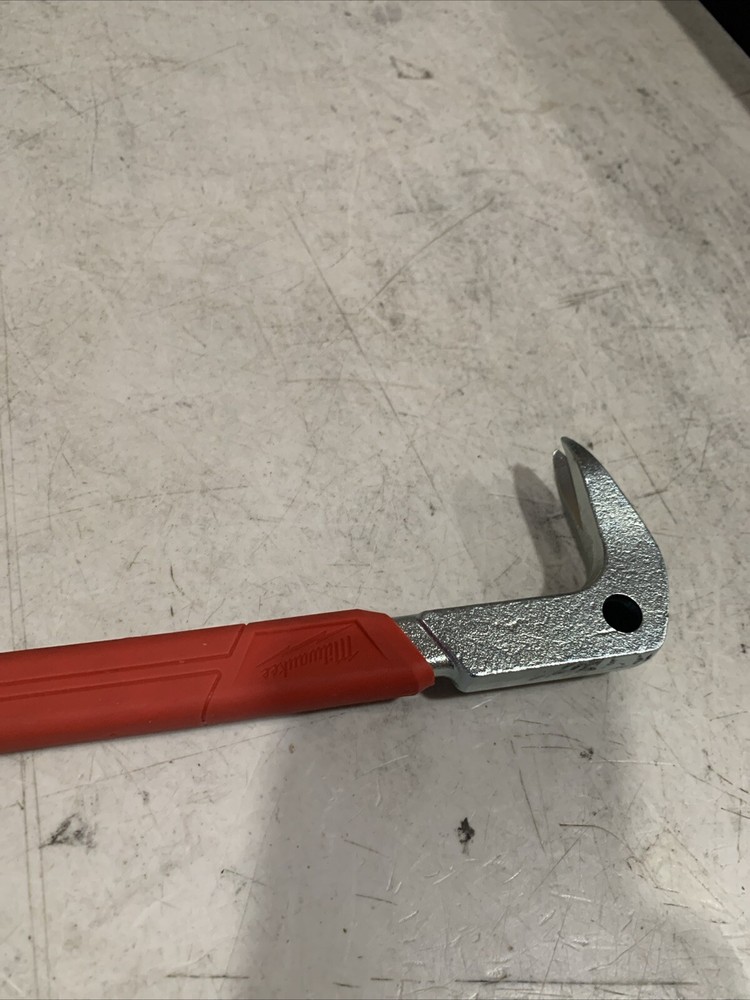Milwaukee Tool 48-22-9032 12 In. Nail Puller
