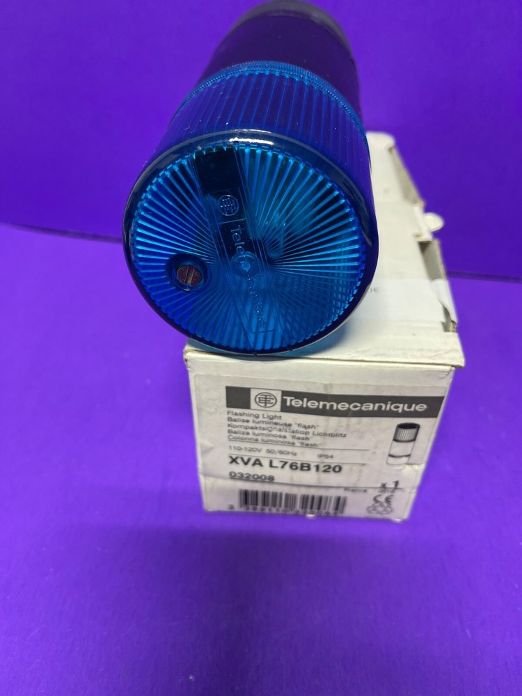 Telemecanique XVA-L76B120 Stack Light Beacon Blue 120V