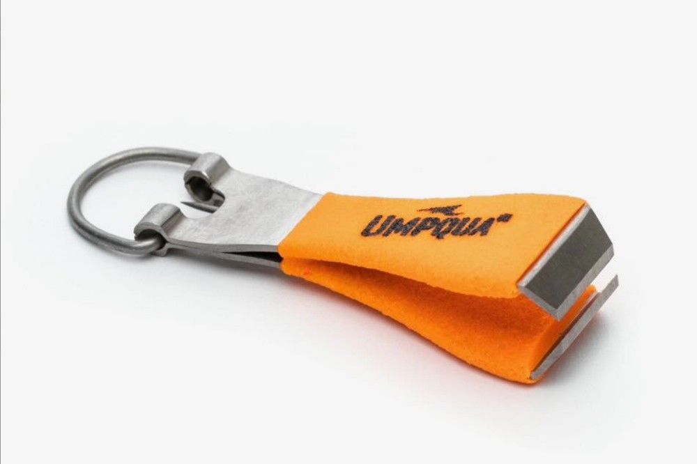 Umpqua River Grip Nippers Assorted Colors