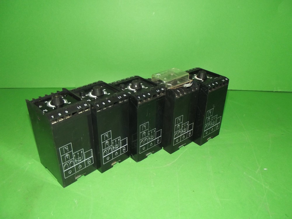 SET 5 pcs. JUMO temperature controller