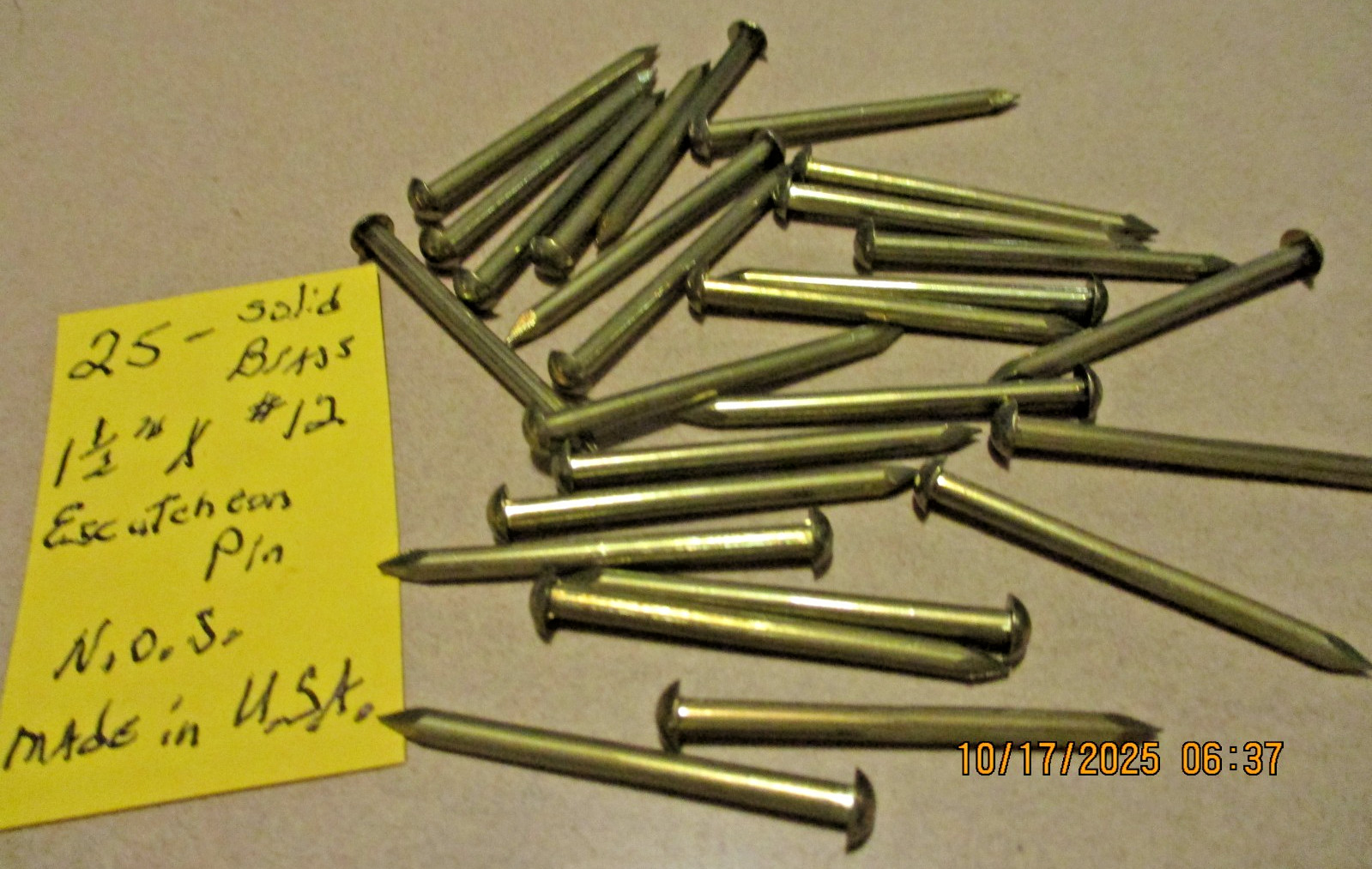 25-NICE VINTAGE, 1 1/2" X #12 SOLID BRASS ESCUTCHEON PINS NAILS, ROUND DOME HEAD