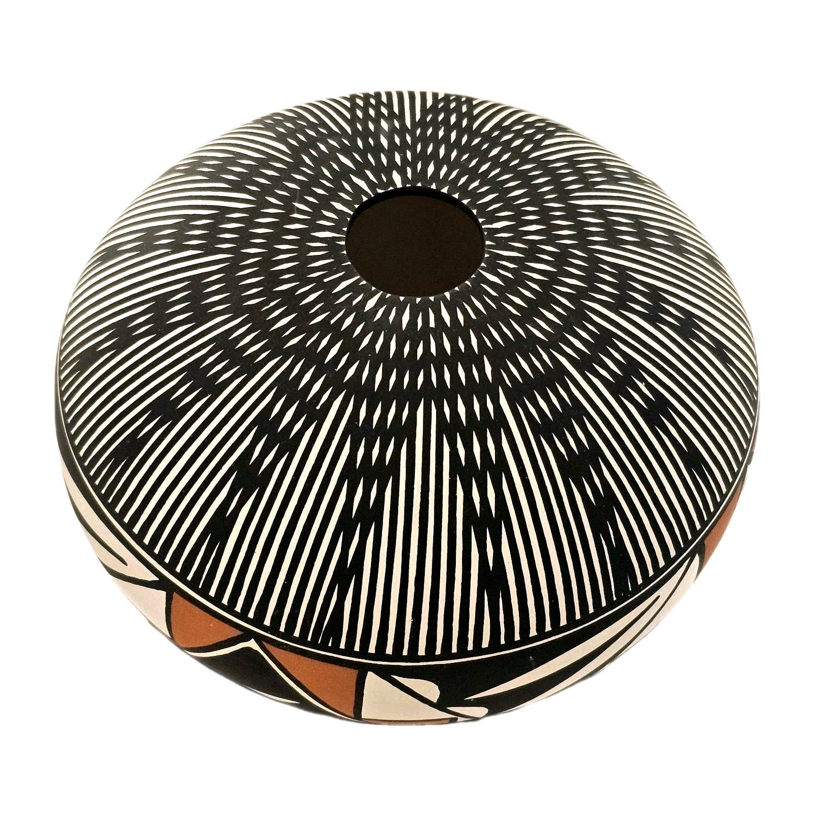 B D (Beverly) Garcia Acoma NM Pottery Line Work Signed 4.5"H & 5.5"W Hand-Coiled