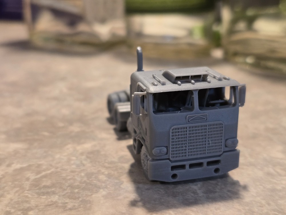 Ho Scale Freightliner Fla Sleeper Undecorated Kit 3d Printed