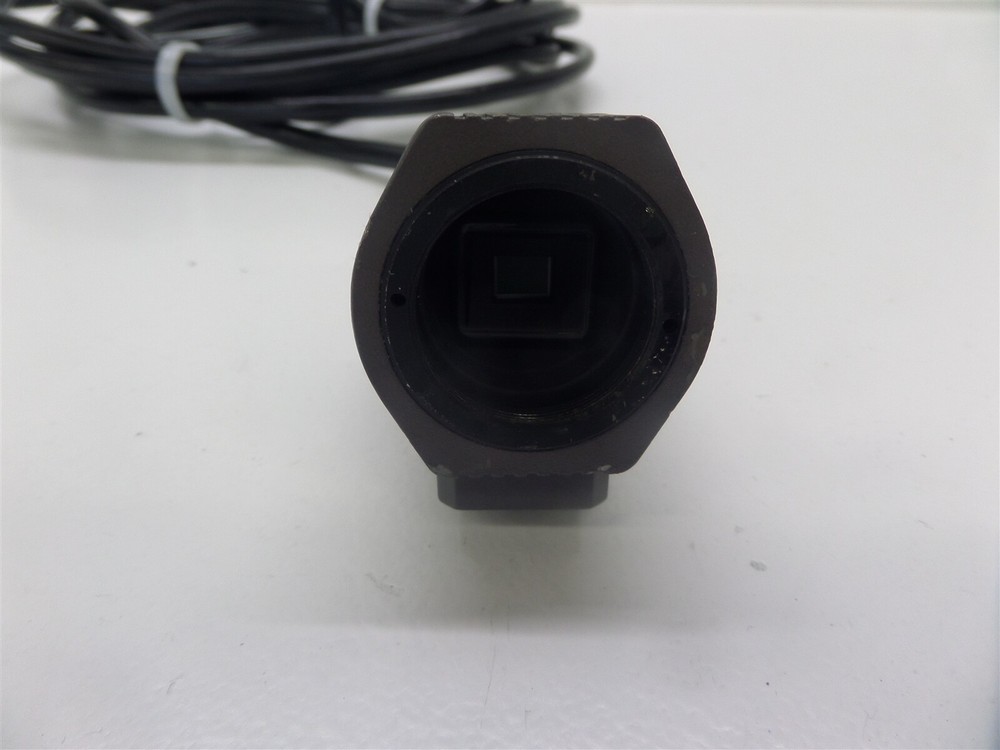 Cohu CDD Camera w/ Connector Cable