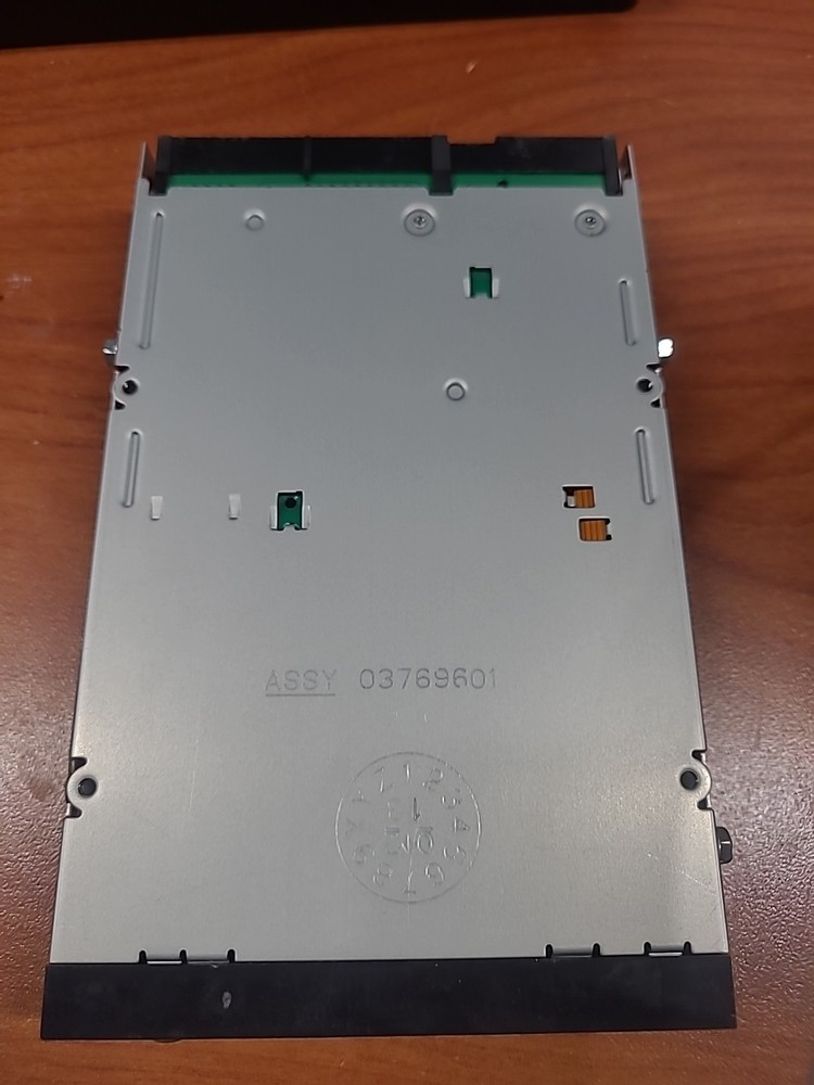 Iomega Z250ATAPI 250MB Zip Disk Drive