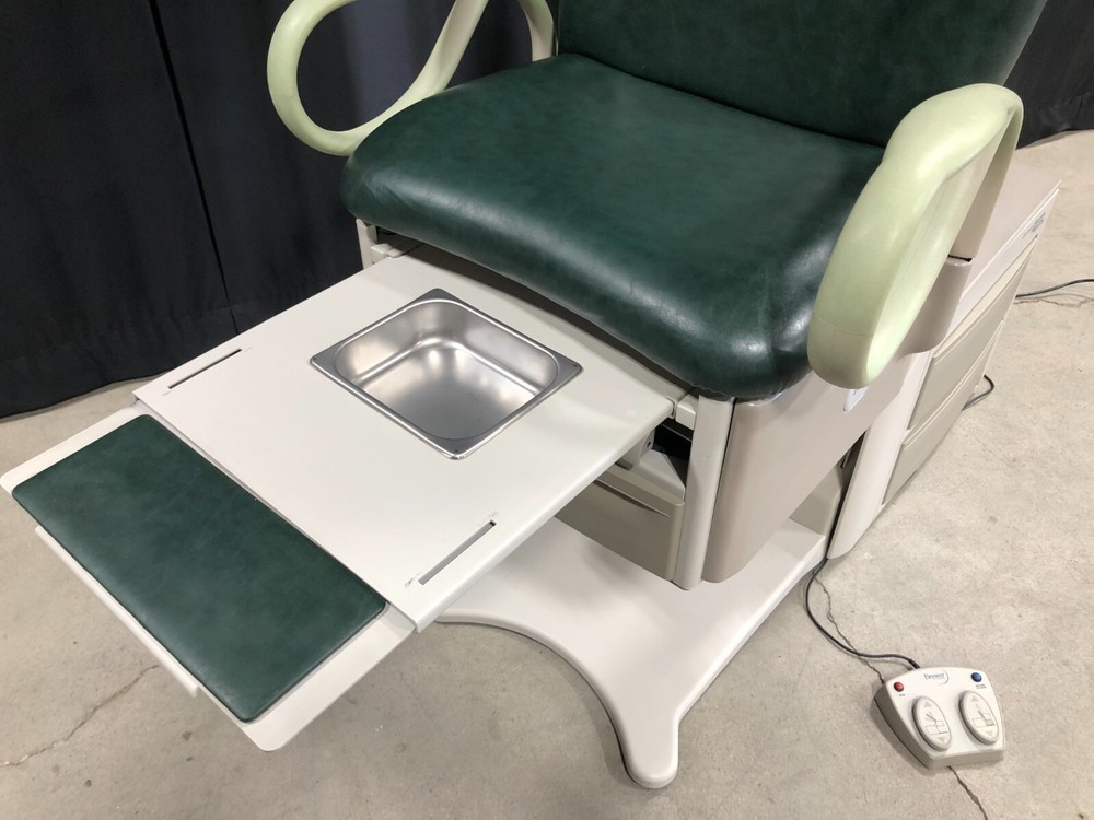 Brewer 6500 Access High-Low Exam Table