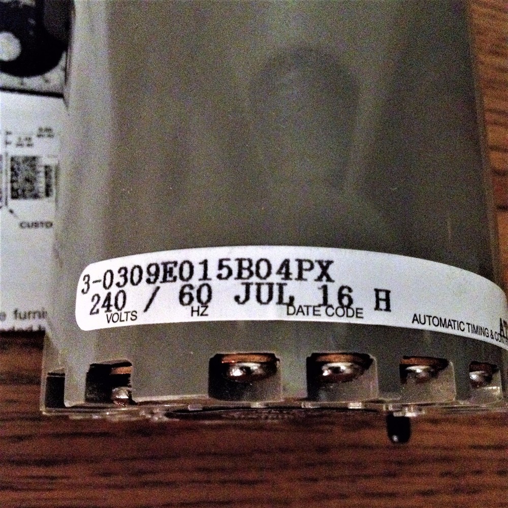 AUTOMATIC TIMING CONTROLS 3-0309E015B04PX / 240VAC / 0-15MIN TIMER