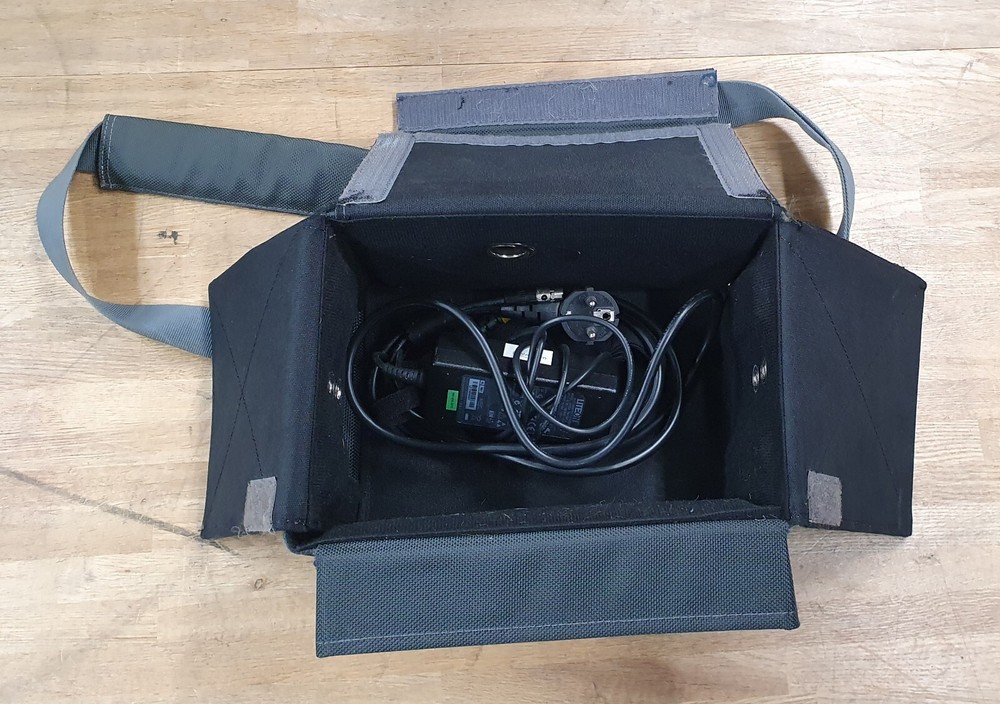 TVlogic LVM-074w