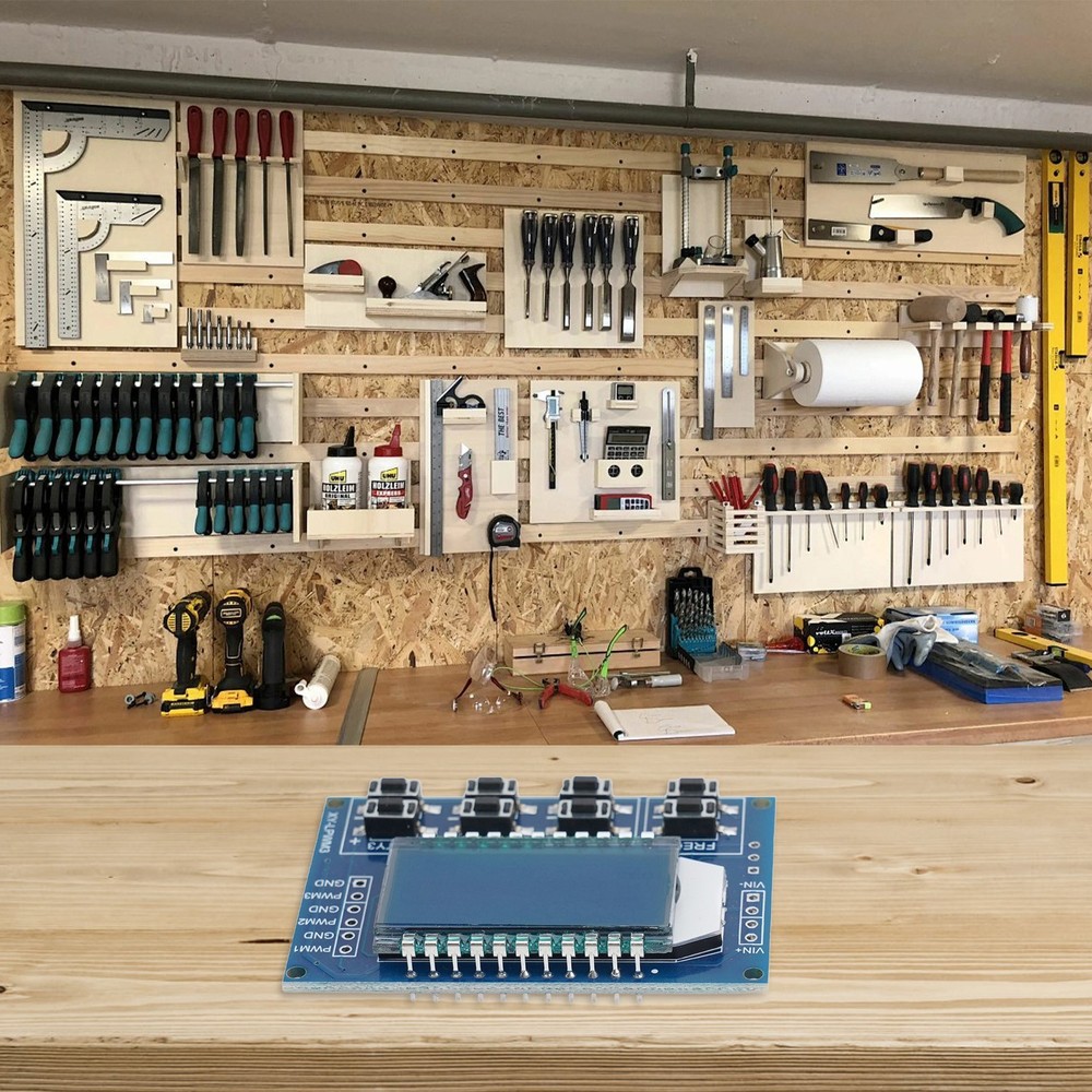 Adjustable Rectangular Wave Signal Generator with Serial Communication