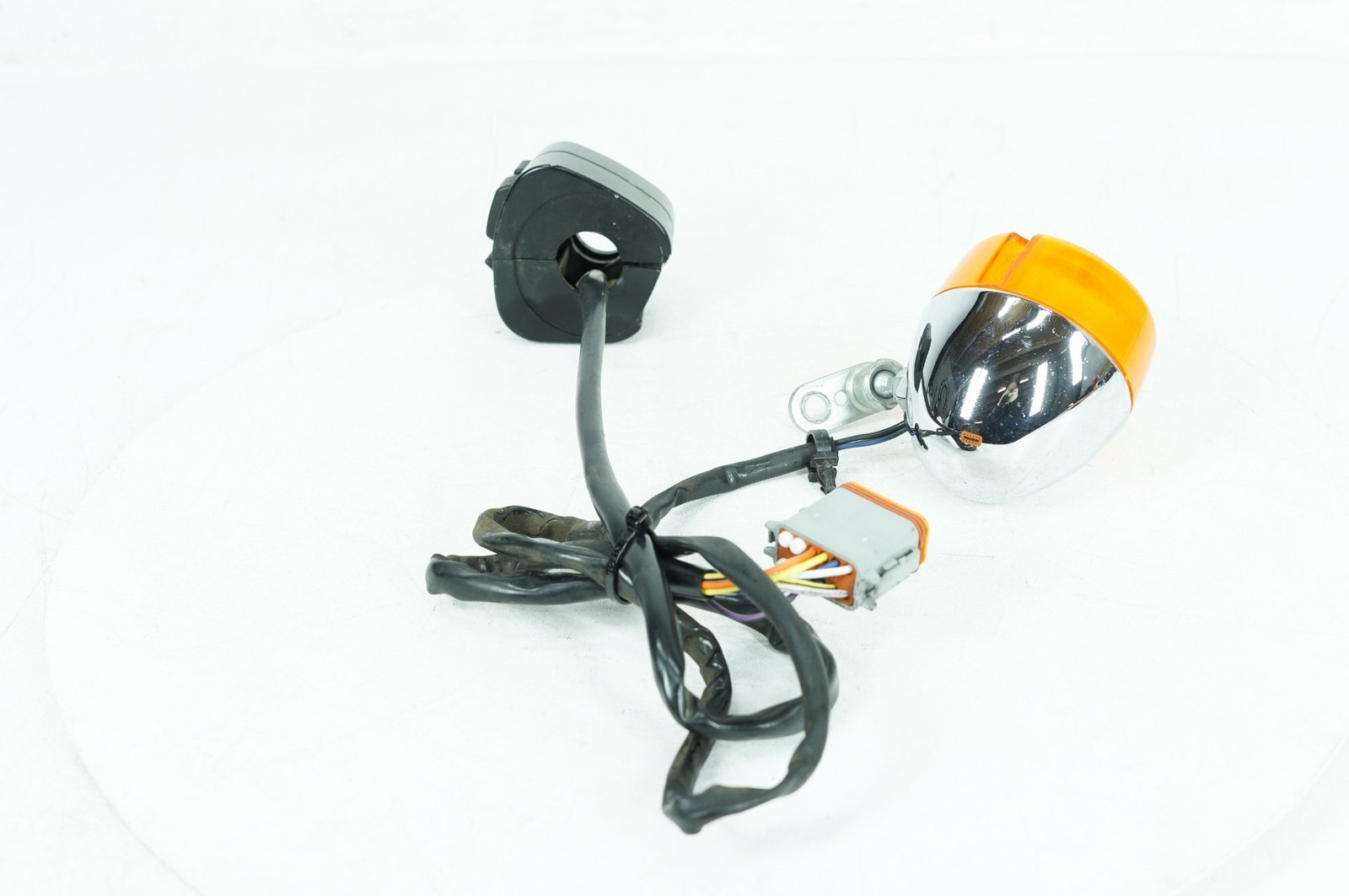 95 Harley Sportster 883 Hugger OEM Left Turn Signal Headlight Switches Controls