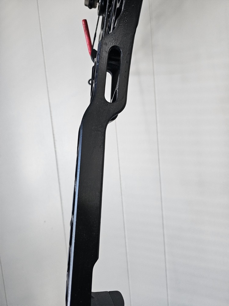 Mathews Halon 32 6 Compound Bow