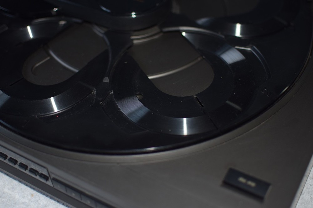 Technic SL-PC10 Multi Compact Disc Player 5 Disc Changer Tested See Video