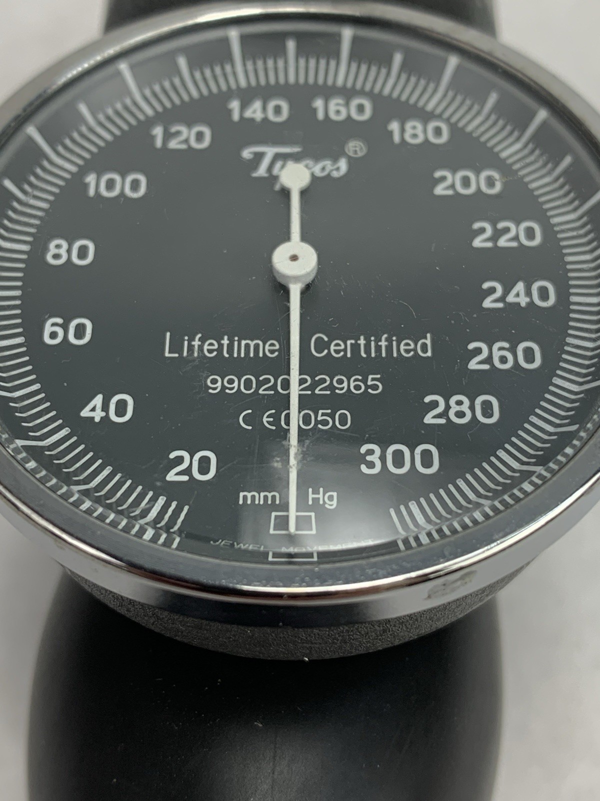 Welch Allyn Tycos Classic Hand Aneroid Sphygmomanometer Blood Pressure Gauge