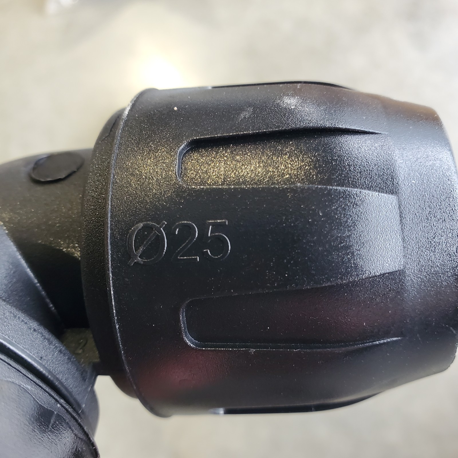 Aircom Quick Line QLGO90PA025 90° Elbow PA 25MM Lot of 2