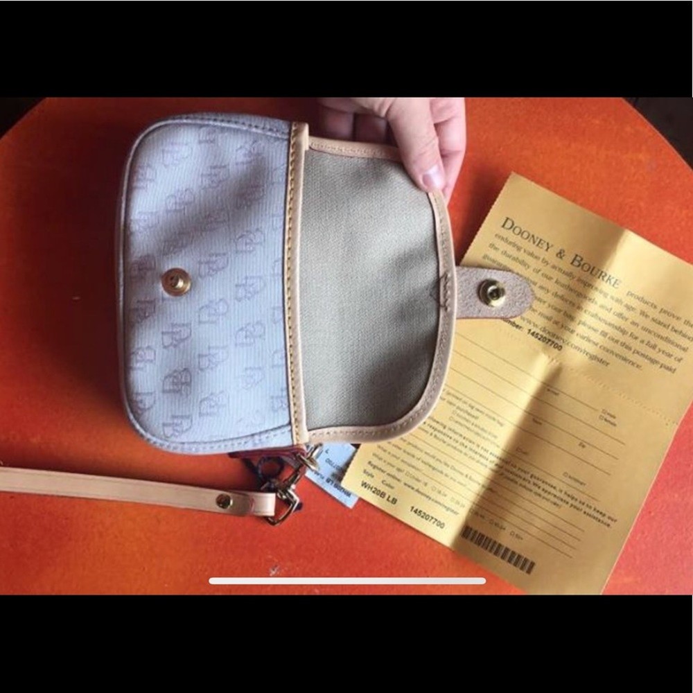 Dooney & Bourke Wristlet