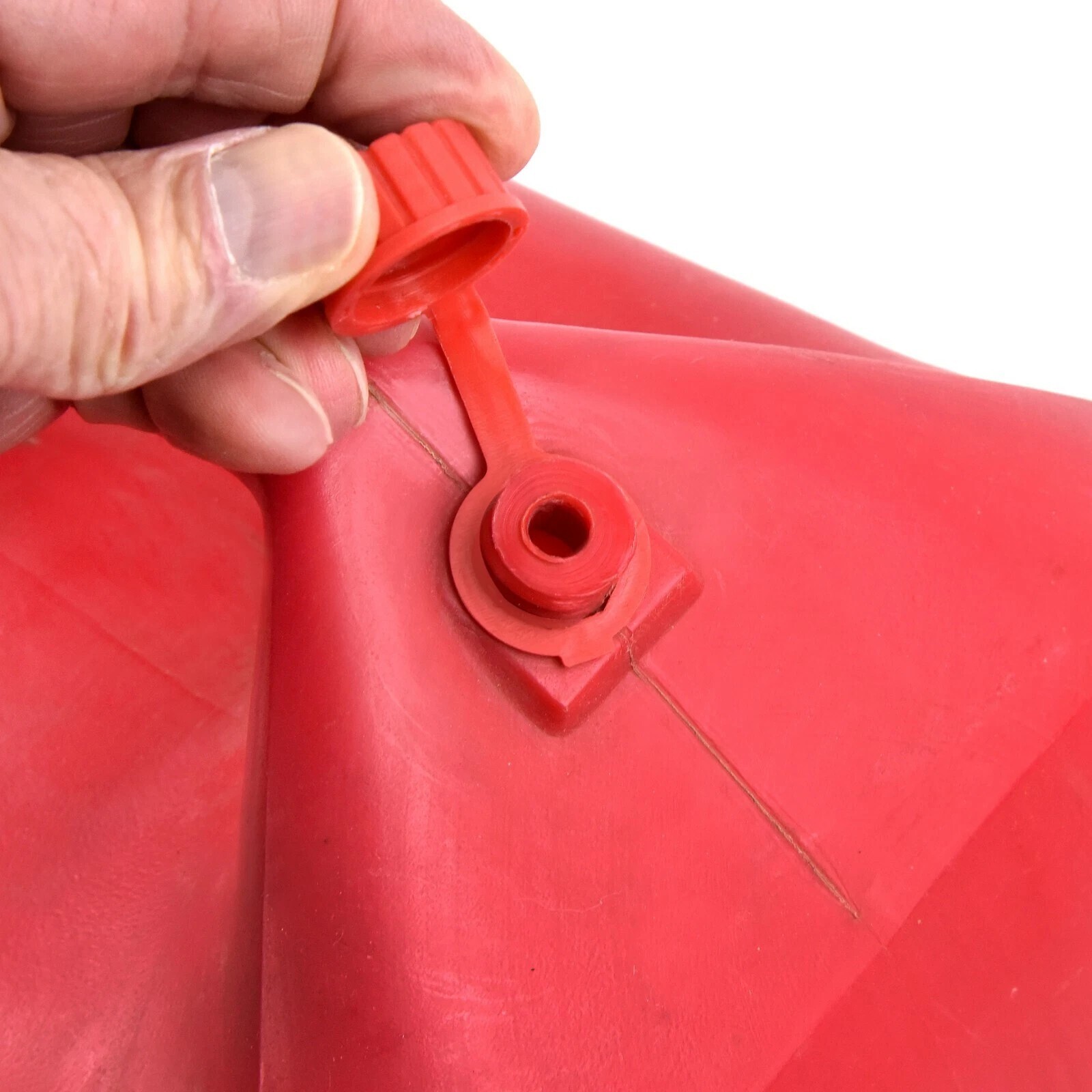 Replacement Gas Can Vent Caps-for Gott, Rubbermaid, Essence, Wedco, etc (4 Pack)